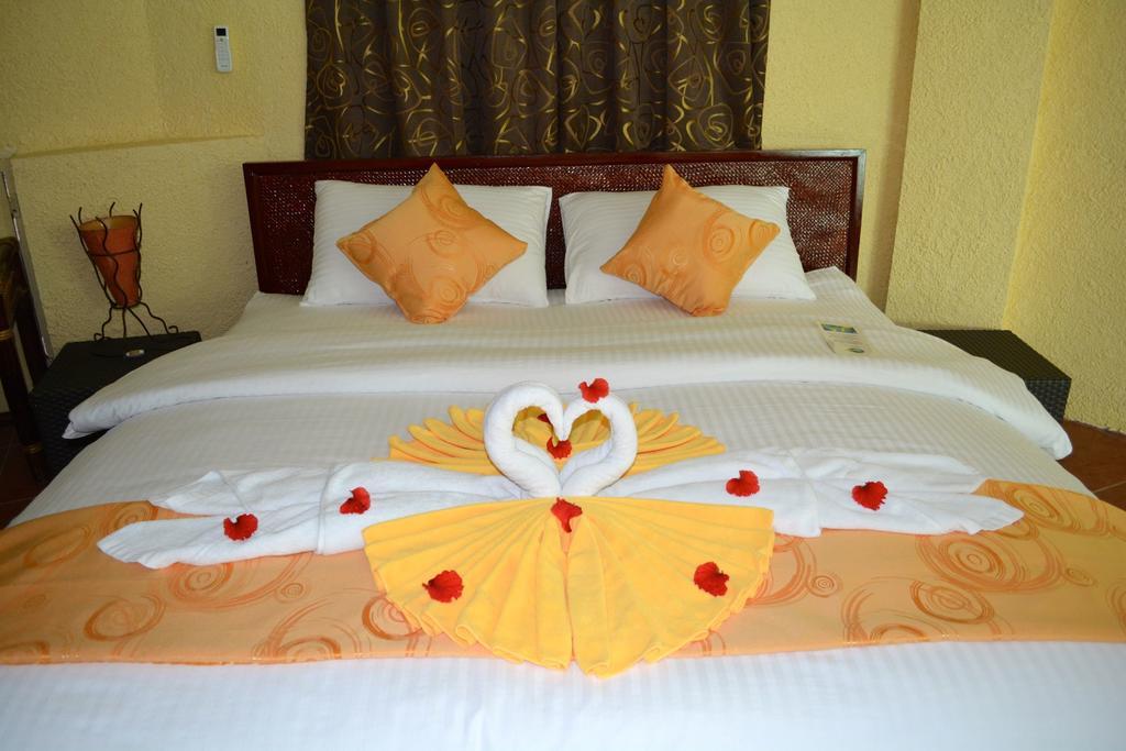 Paradise Bay - & Watersport Resort 3*